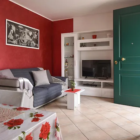 Welc-om Vigonovo Apartment